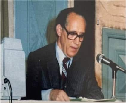 Τζινιώλης Ιωάννης γιατρός.jpg