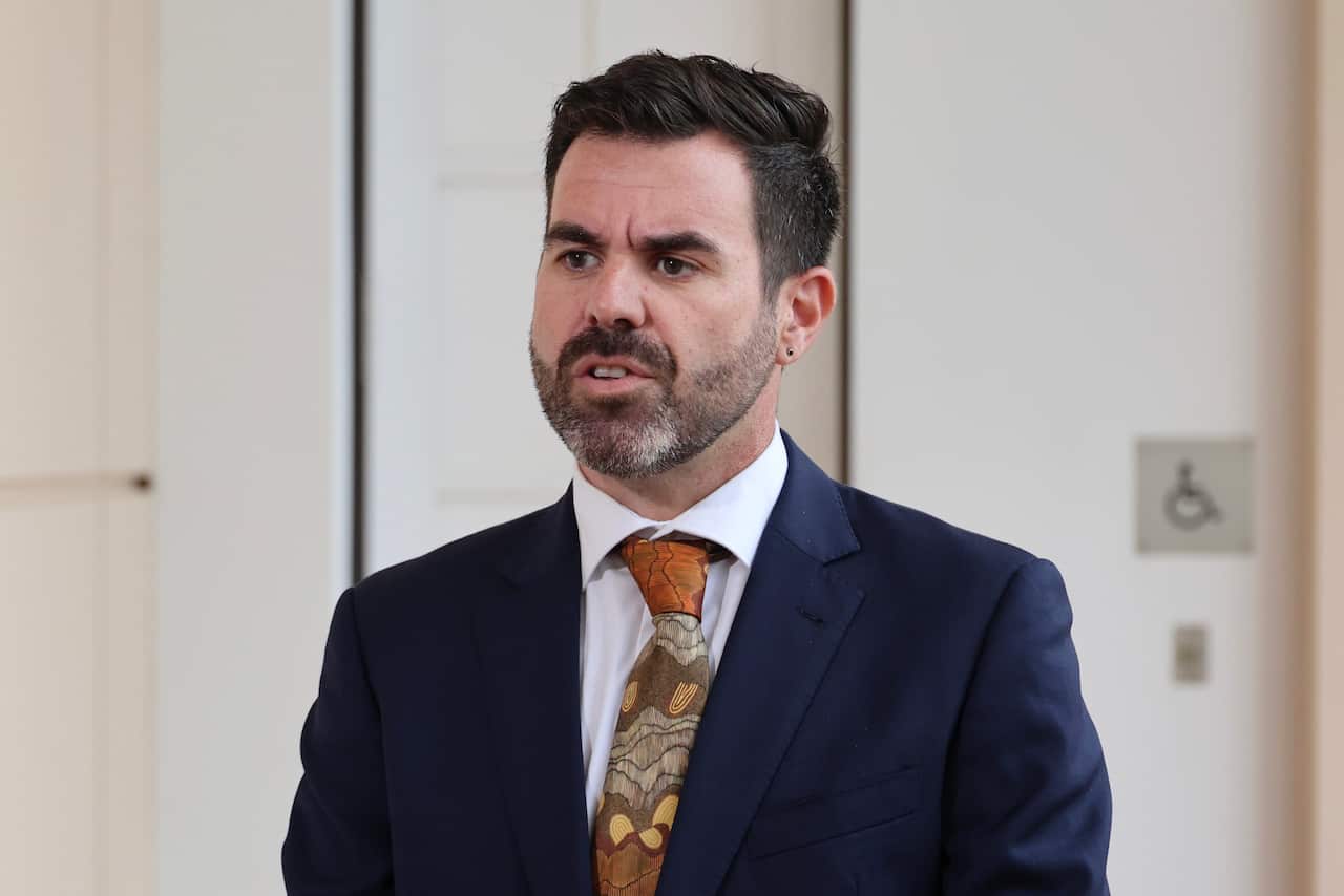 CHANSEY PAECH SHARES PRESSER