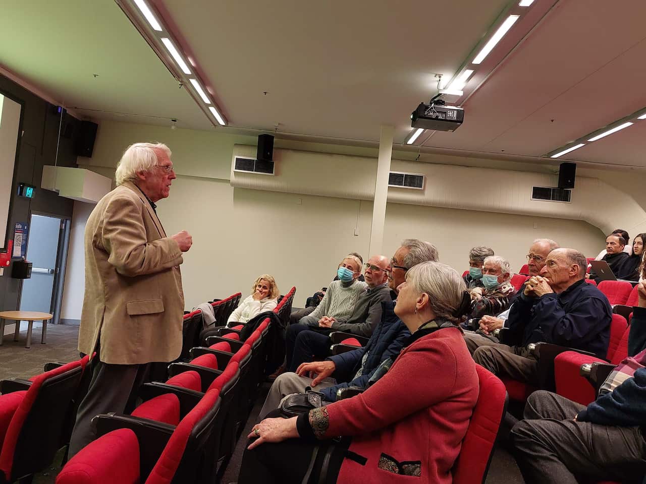 UTS Hellenic Mediterranean Cuisine Talk - Dr Alfred Vincent speaking to the crowd Thu 18-02-2022.jpg