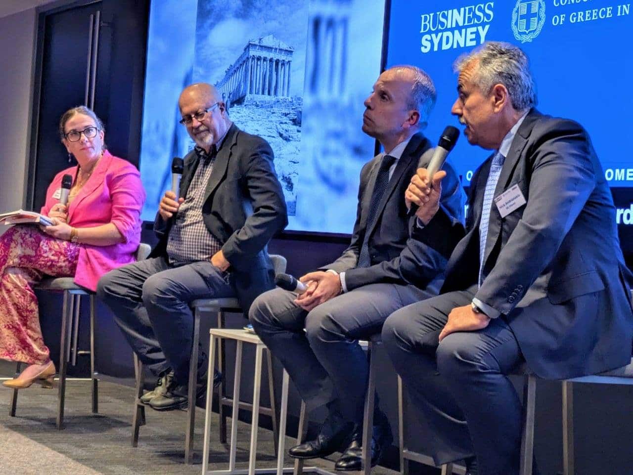 Εύζωνες 8 τρίτη 29-04-2025 Θεοδώρα Μηνά Γιαννιώτη.jpg