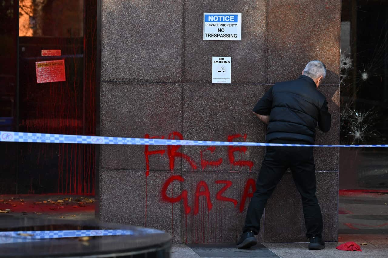 US CONSULATE GENERAL BUILDING PROTEST