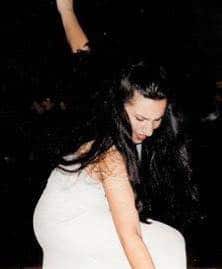 Βεντούρη Σοφία σε ζεϊμπέκικο.jpg