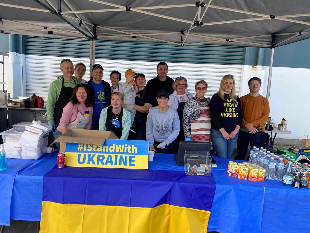 Ukrainians from Sydney - Bunnings sausage sizzle..jpeg
