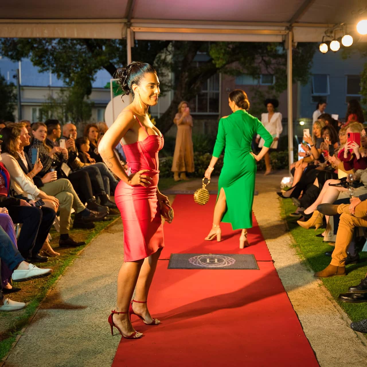desfile_moda.png