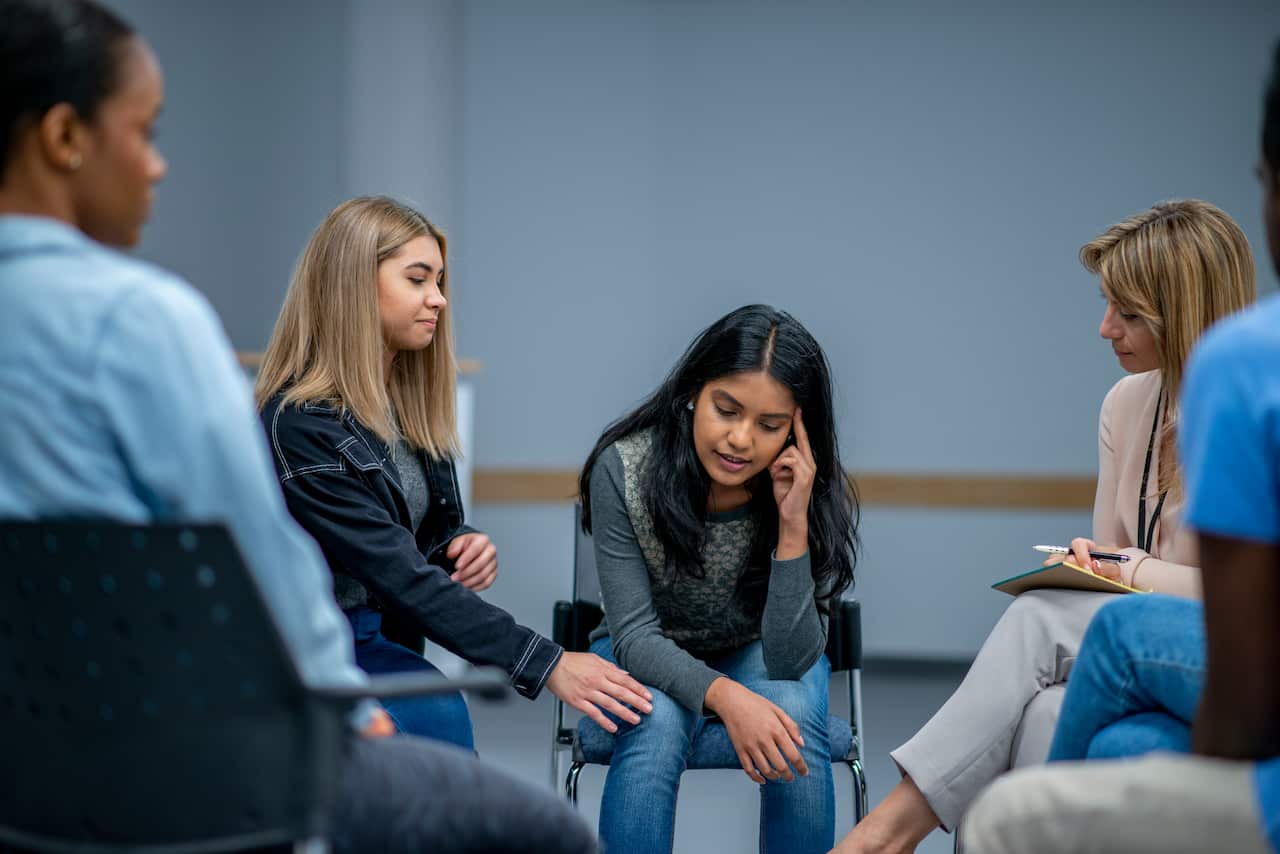 Group mental health counselling