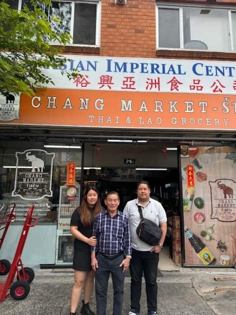 chang grocery photo 2.jpg