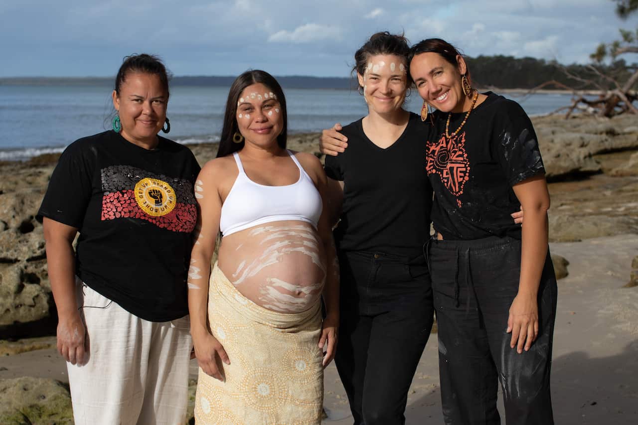 Pregnant mother Alisha with some of the Waminda Midwives in Nowra NSW.