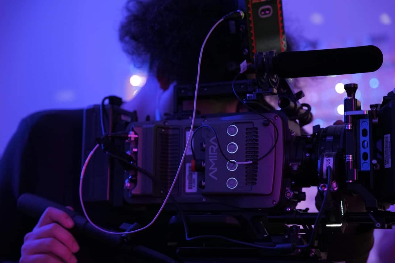 Bon- video shooting.jpg