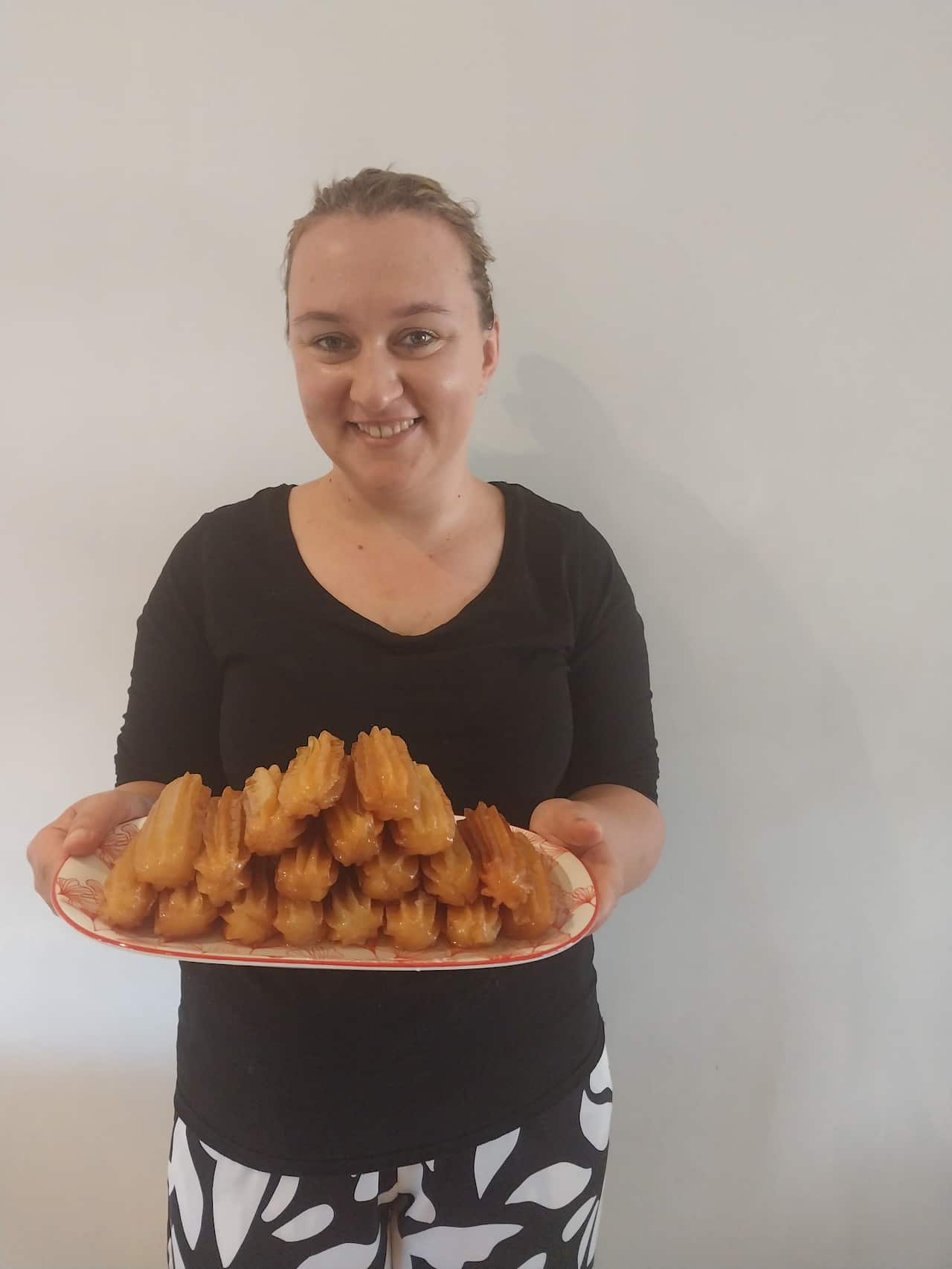 Emina Sagir, njena kulinarska specijalnost - tulumbe.jpg