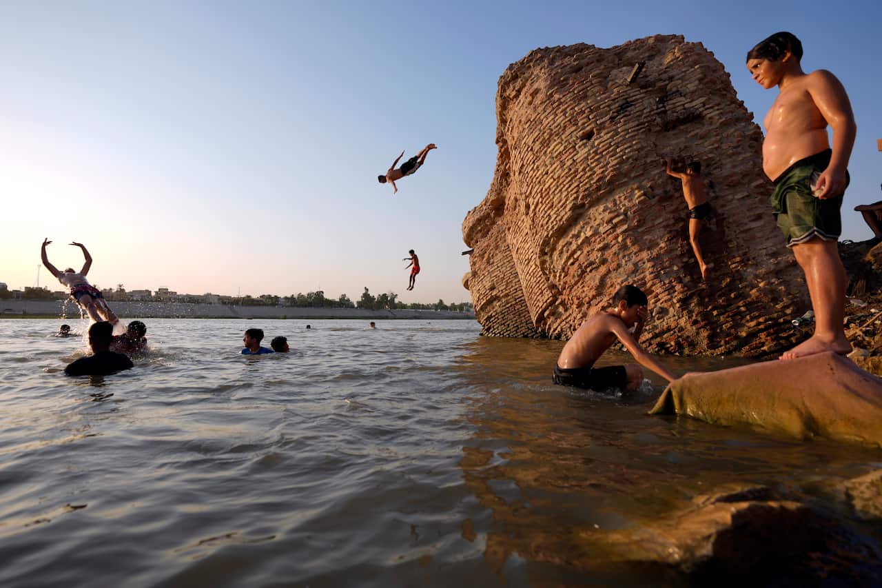 Hot Weather Photo Gallery