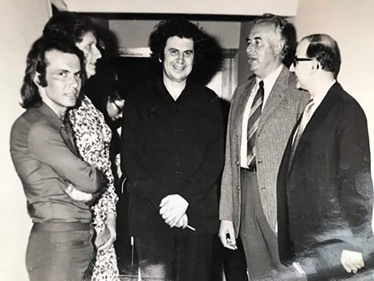 (from center) Mikis THEODORAKIS Gough WHITLAM and Former Hellenic Herald Editor James Calomiris -1974.jpg