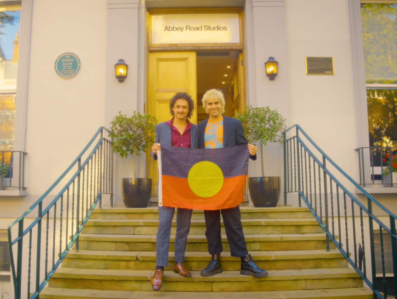 _LEAD - Press shot_Selve - Breaking Into Heaven - credit Joshua Tate.jpg