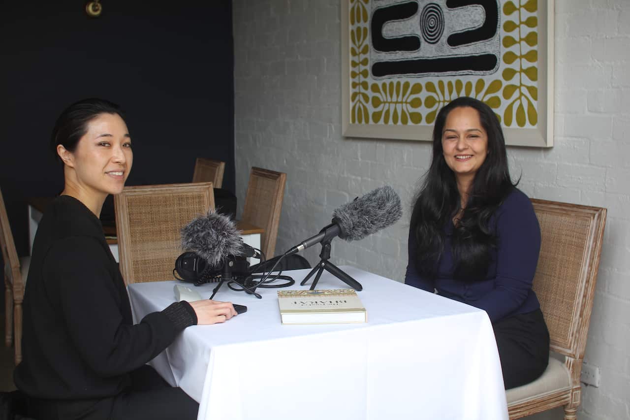 JESS INTERVIEWS HELLY - EVL #4.JPG