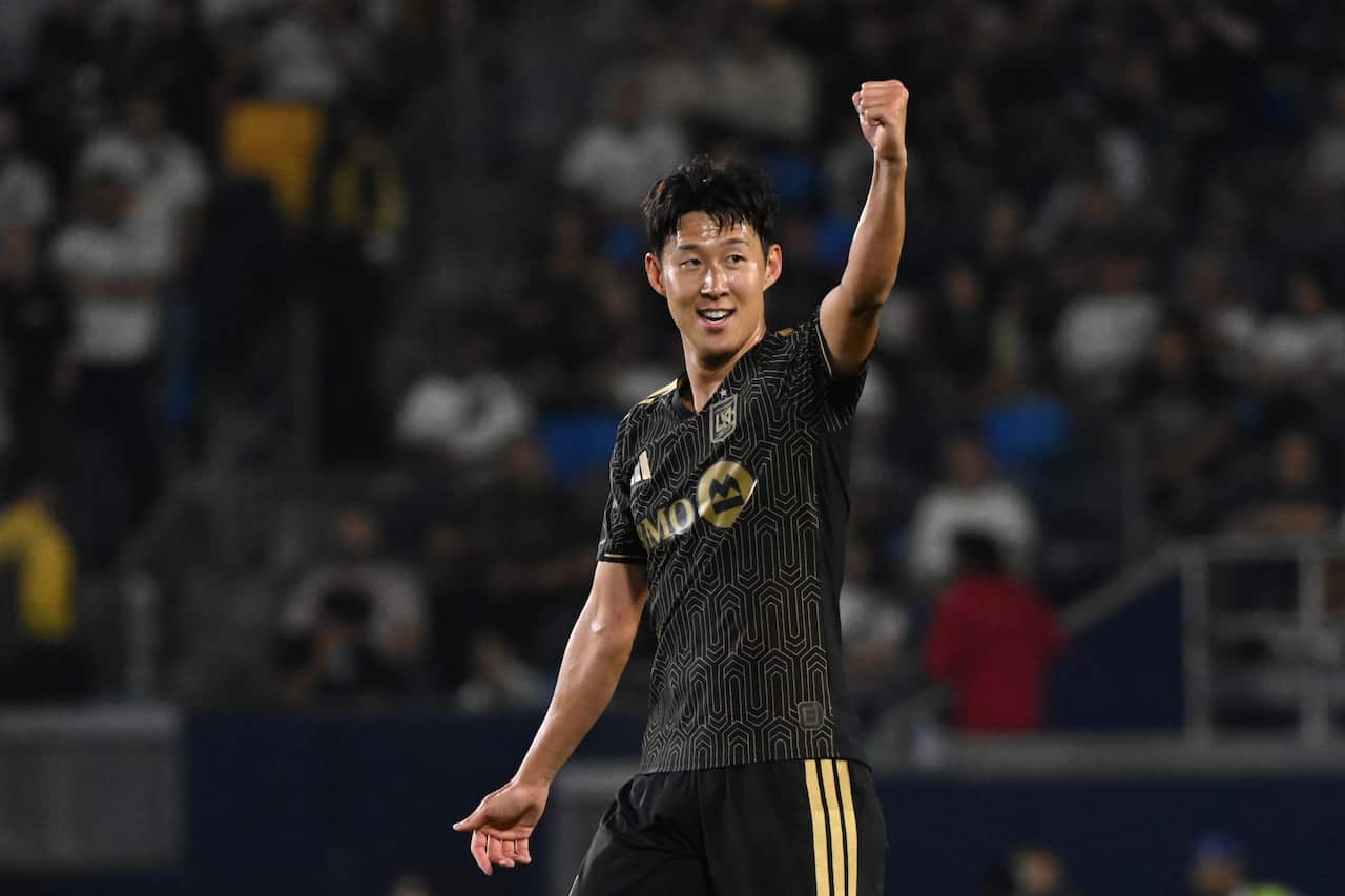 LA Galaxy v Los Angeles Football Club