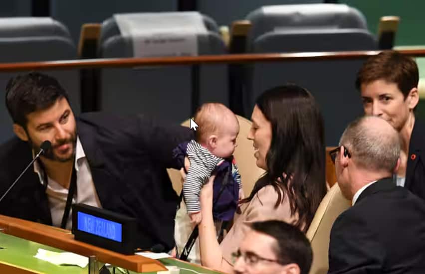 Jacinda Ardern became the first female national leader to bring her baby to the UN..png
