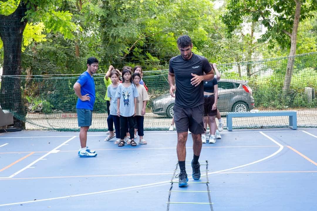 Entrenador español Andy Gómez en Vietnam. Foto: proporcionada por Andy Gómez.