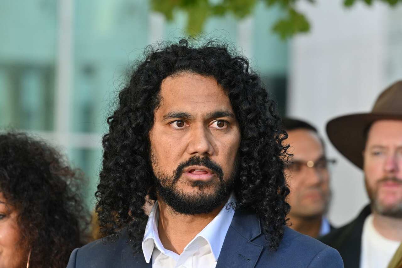 Mamu, Goreng Goreng and Bundjalung man Nathan Appo at a press conference 