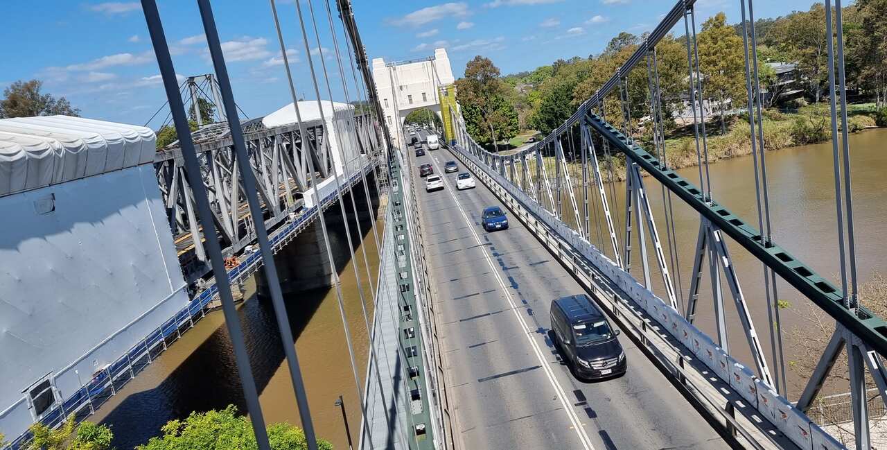 05 - Cầu Walter Taylor nhìn từ trên tòa tháp.jpg