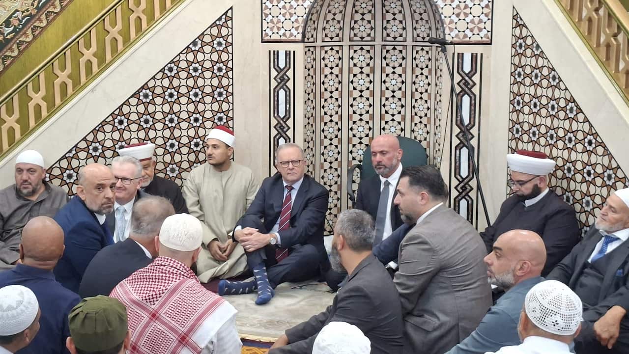 Anthony Albanese Lakemba mosque
