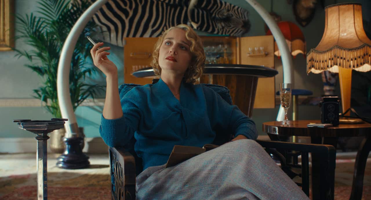 Florence Hall as Lee Miller in 'This Is Not A Murder Mystery'.
