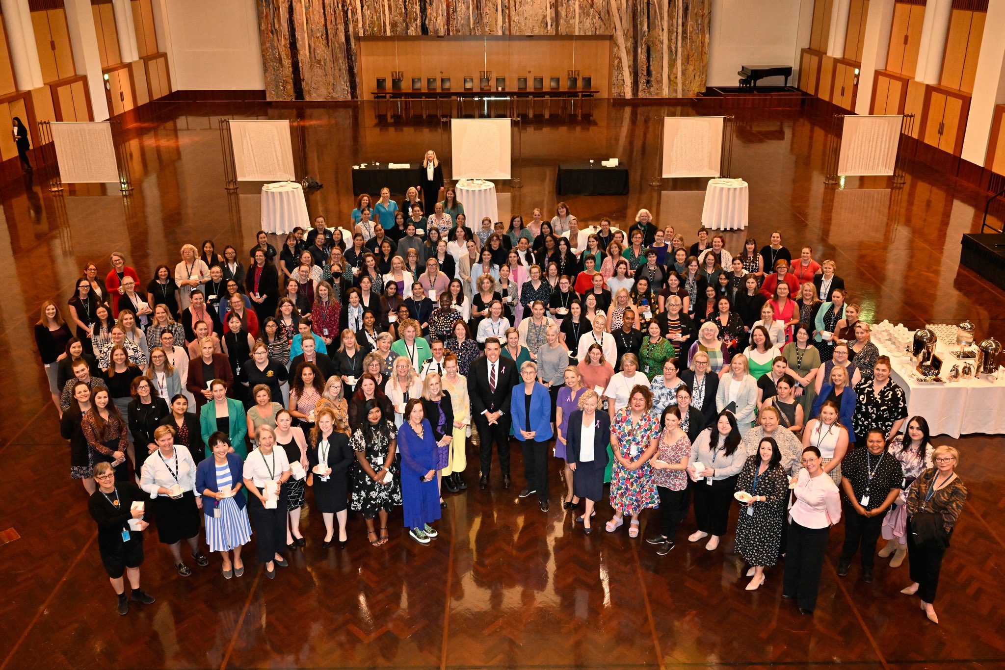 parliarmentfemalestaff.jfif