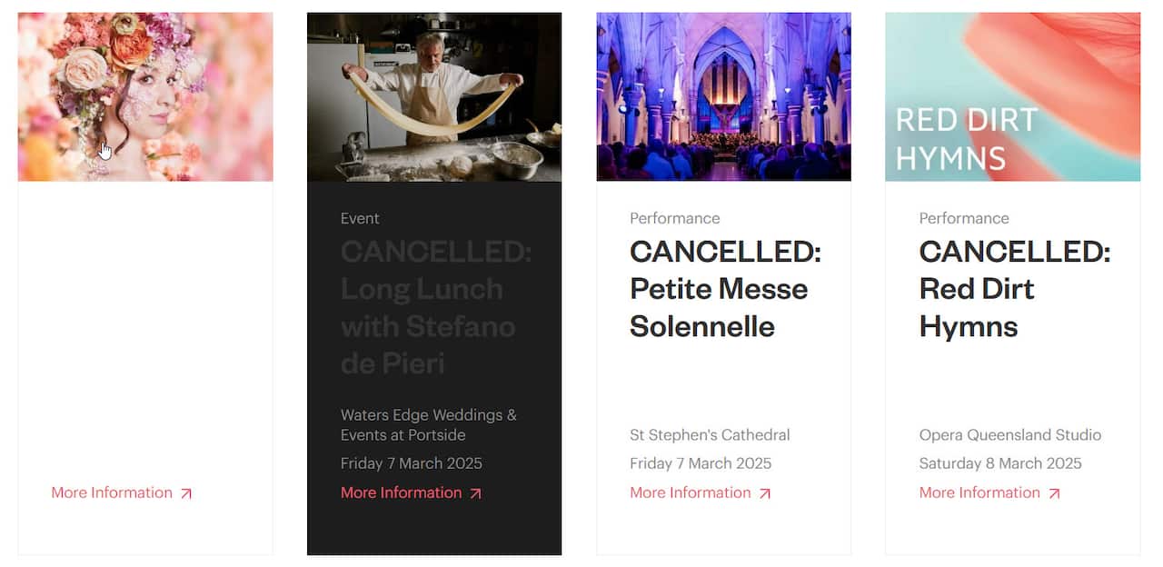 Il cartellone del Queensland Performing Arts Centre con tutti gli eventi del fine settimana cancellati per via del ciclone Alfred.