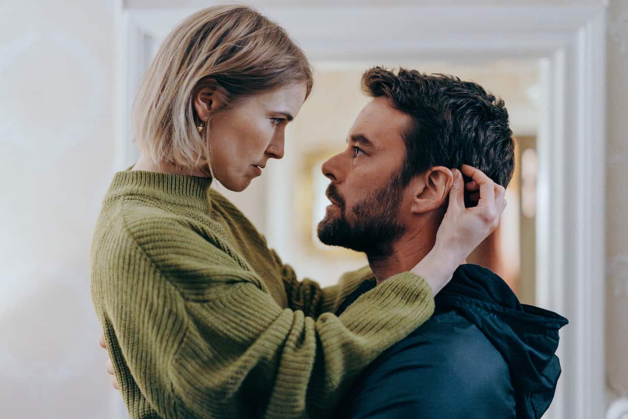 Antti Hautalehto as Mikko Leppilampi and Leena Karhimo as Marja Salo in 'Huatalehto: Building 31'.