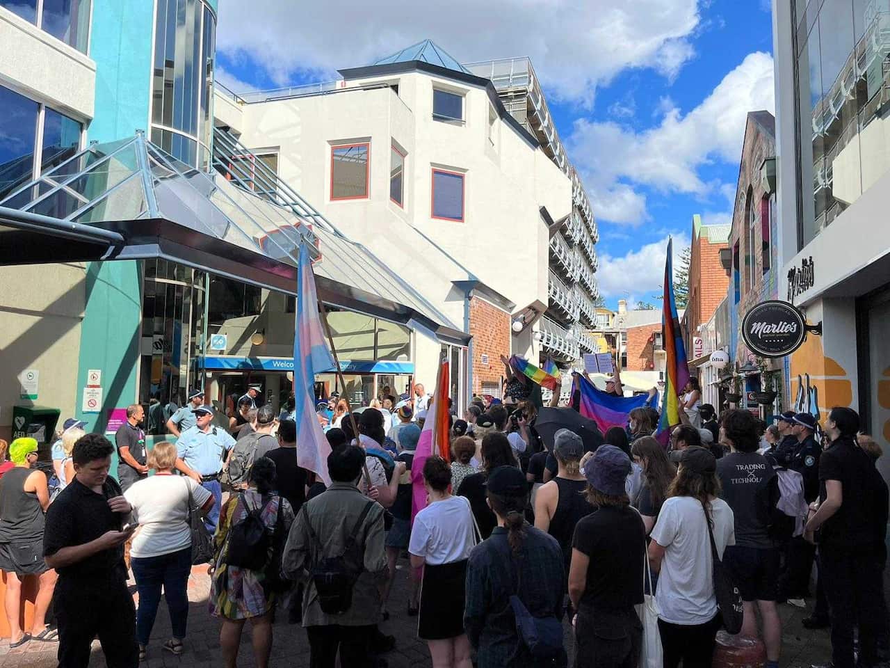Drag queen storytime protest