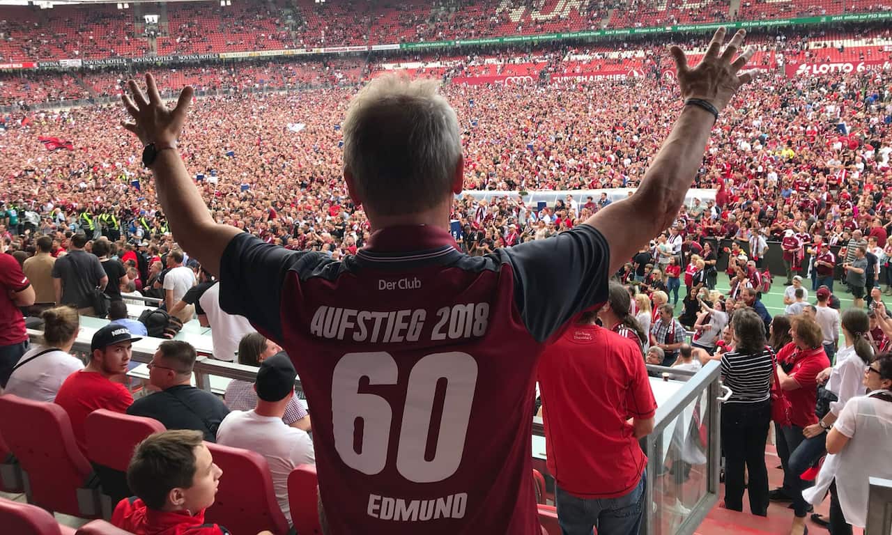 Edi Stadion edit.jpg