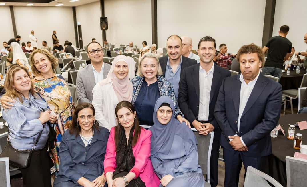 بعض من حضور احتفالية ليلة النور .png