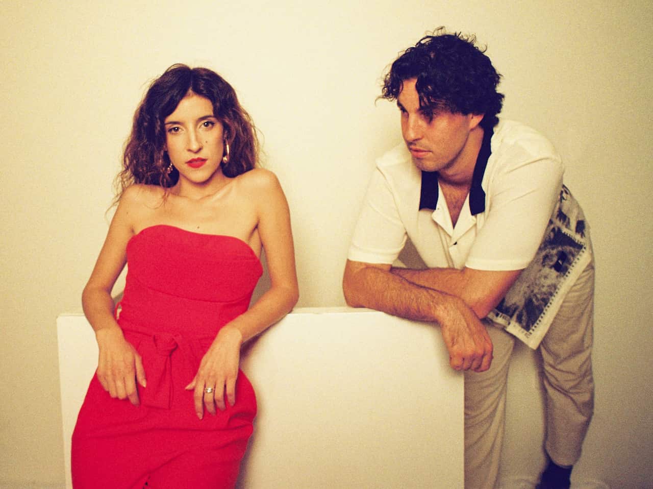 Spanish singer ANGE and Australian producer Beso Palma, present their musical collaboration 'Madrugada'