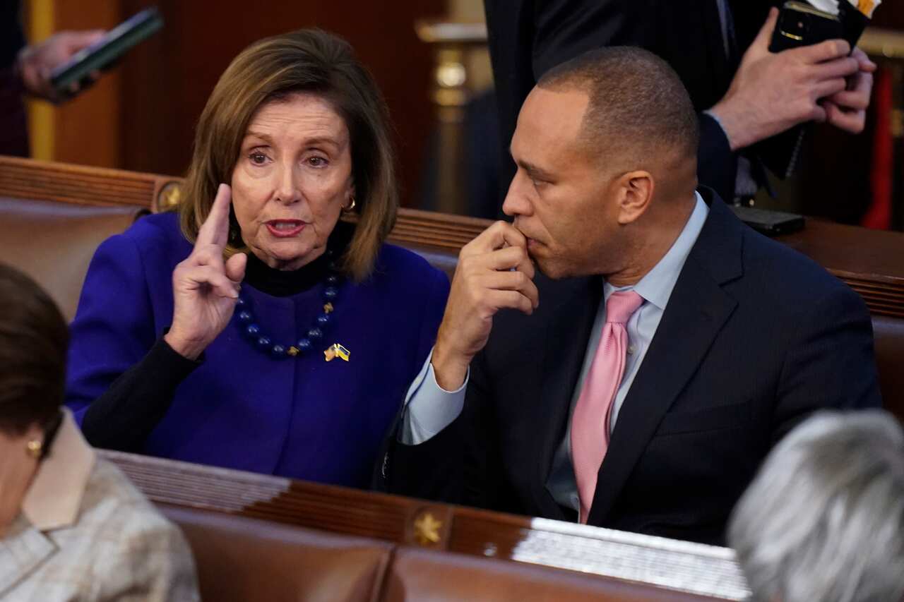Nancy Pelosi, Hakeem Jeffries