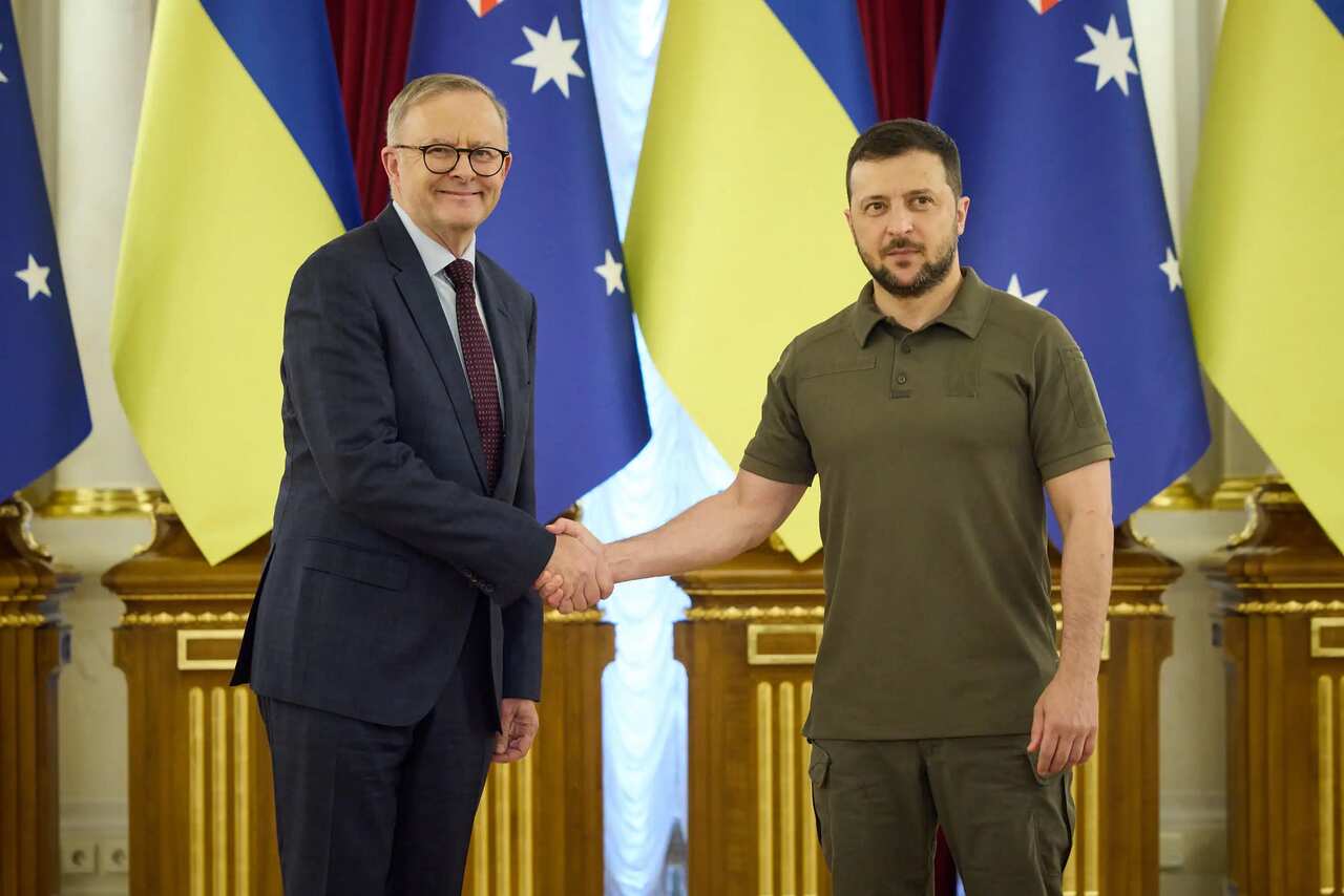 Prime Minister Anthony Albanese and Ukraine President Volodymyr Zelenskyy.