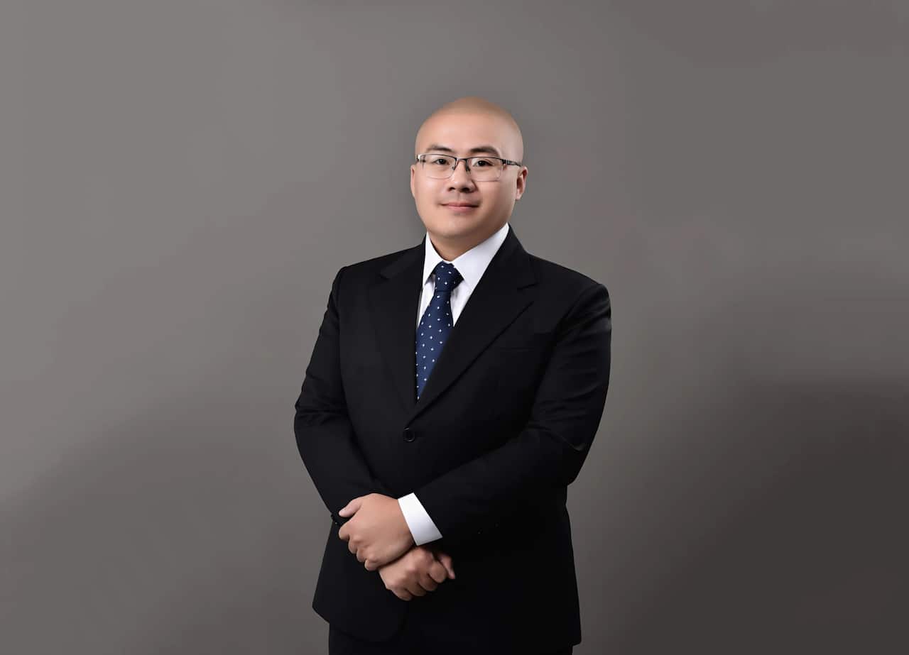 Mr. Brian Quang Dinh - horizontal.png