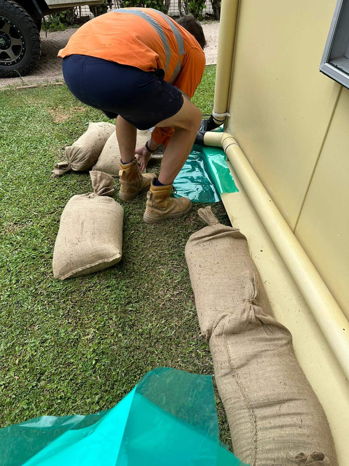 voorbereidingen cylcoon Kirrily