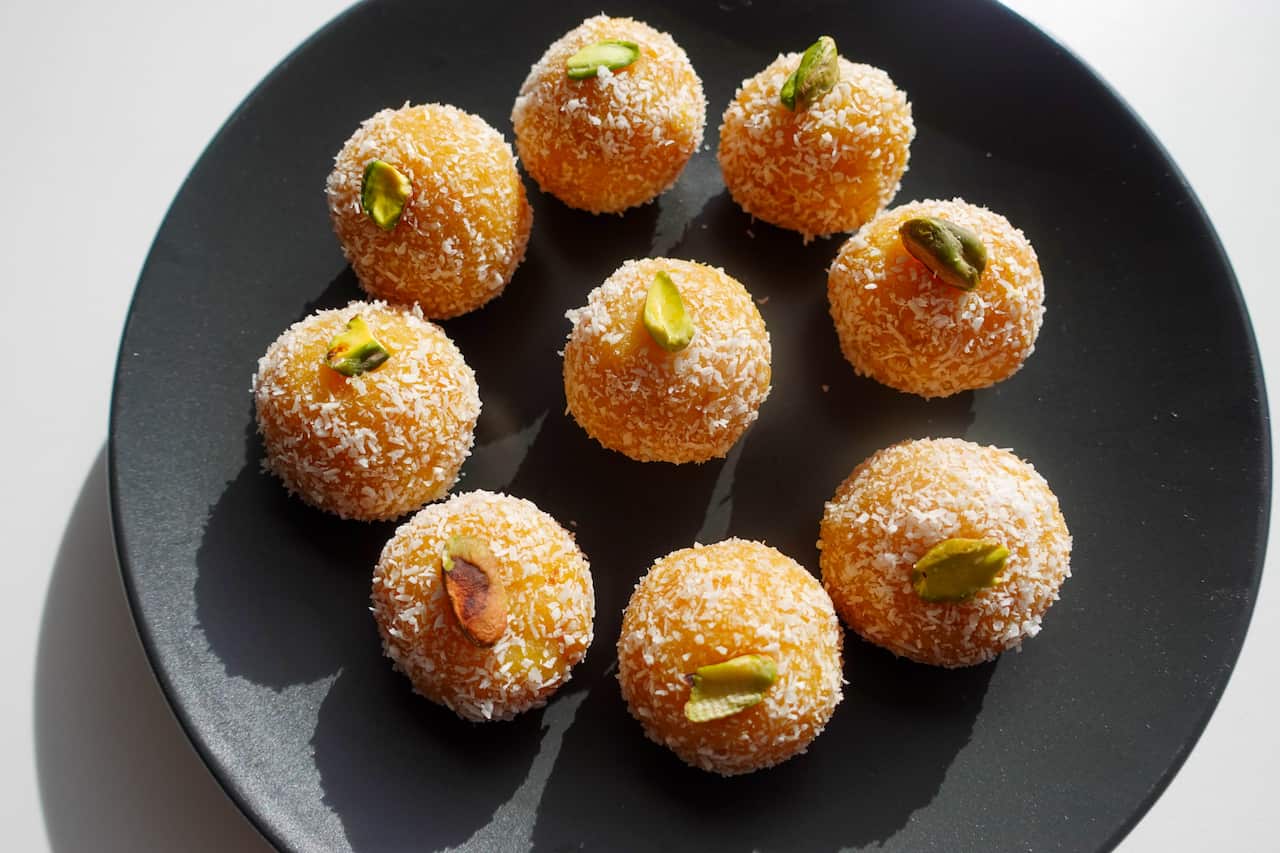 Mango laddu