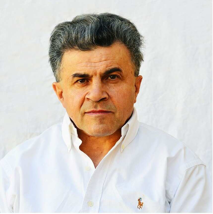 صورة حديثة لعماد طوق.jpg
