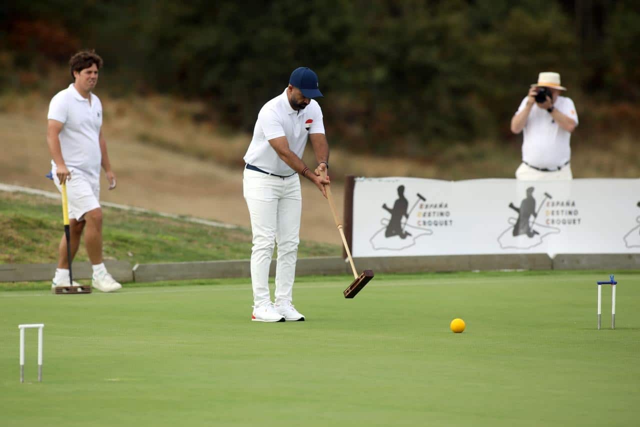 Mohammad Karim Playing Golf Croquet  in Australia.JPG