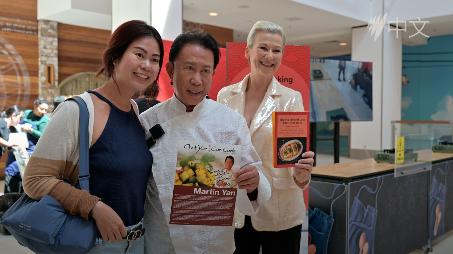 與女粉絲 542dd8a6-6275-4f9d-9bd4-2eac19ab96a7.jfif