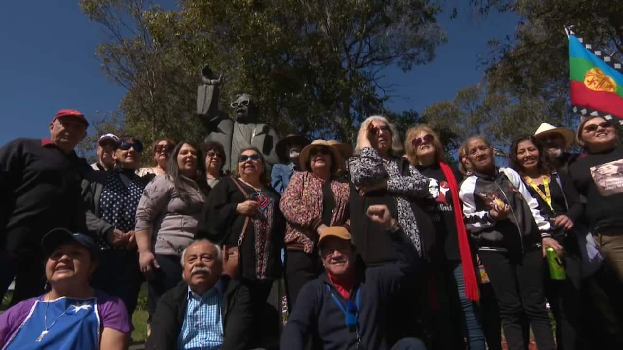 Chilean-Australians in Sydney mourn those who died during the Pinochet regime.