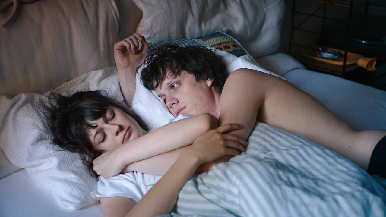 04_BetaFilm_30_Tage_Lust_S01_copyright__2024_Trimafilm_SWR_Beta_Film_Sabine_Panossian copy.jpg