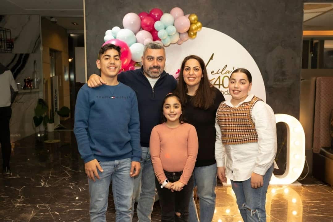 أسوأ ما في المرض هو حرماني من المدرسة": روبوت ساعد إليسار على التواصل مع صفها من فراشها بالمستشفى