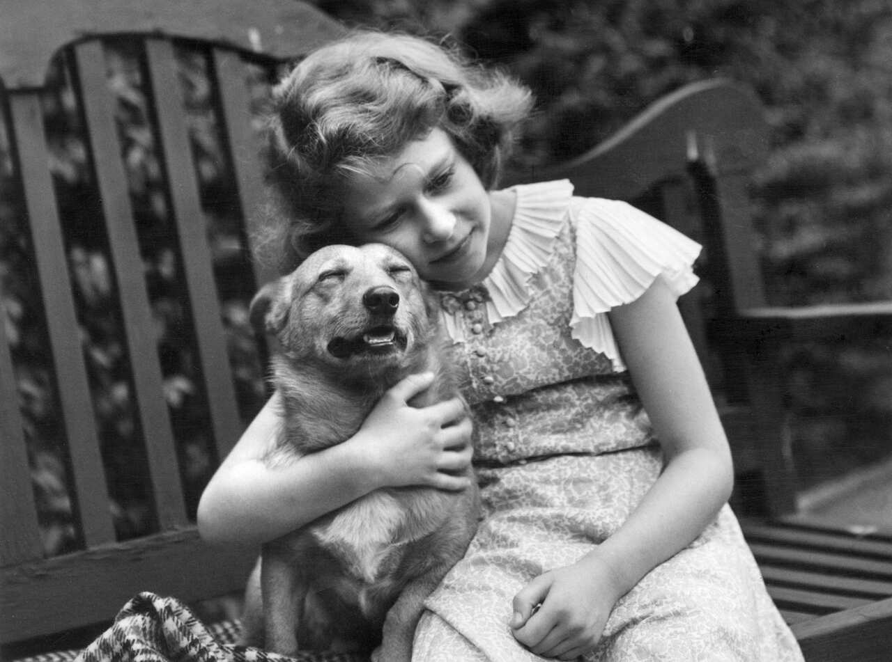 Princess Elizabeth with corgi