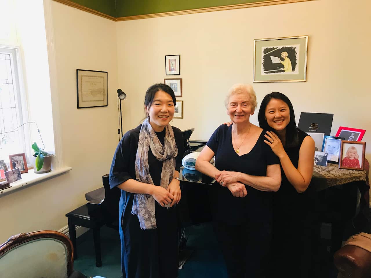 2019 - 후배와 함께 Elizabeth Powell 교수님 방문2019_EP.jpeg