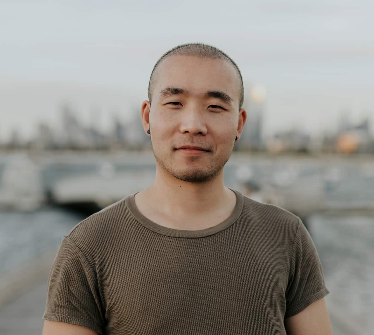 Vee Shi - Dir Headshot.jpg