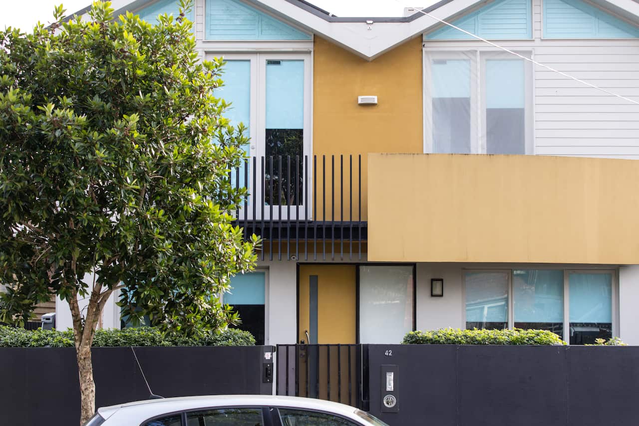 HOUSING MARKET STOCK