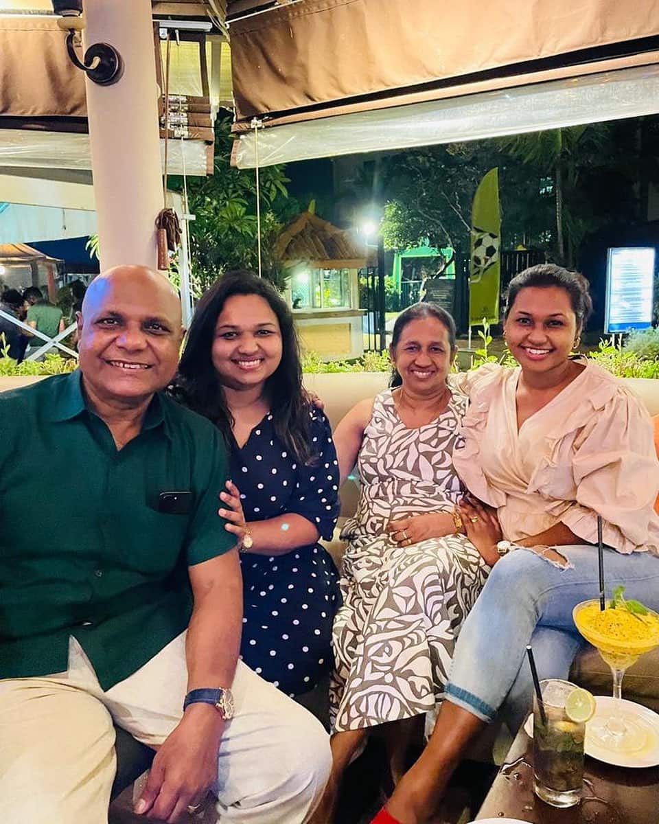 SBS Sinhala Amandya Uthpalie Giriraj Kaushalya.jpg