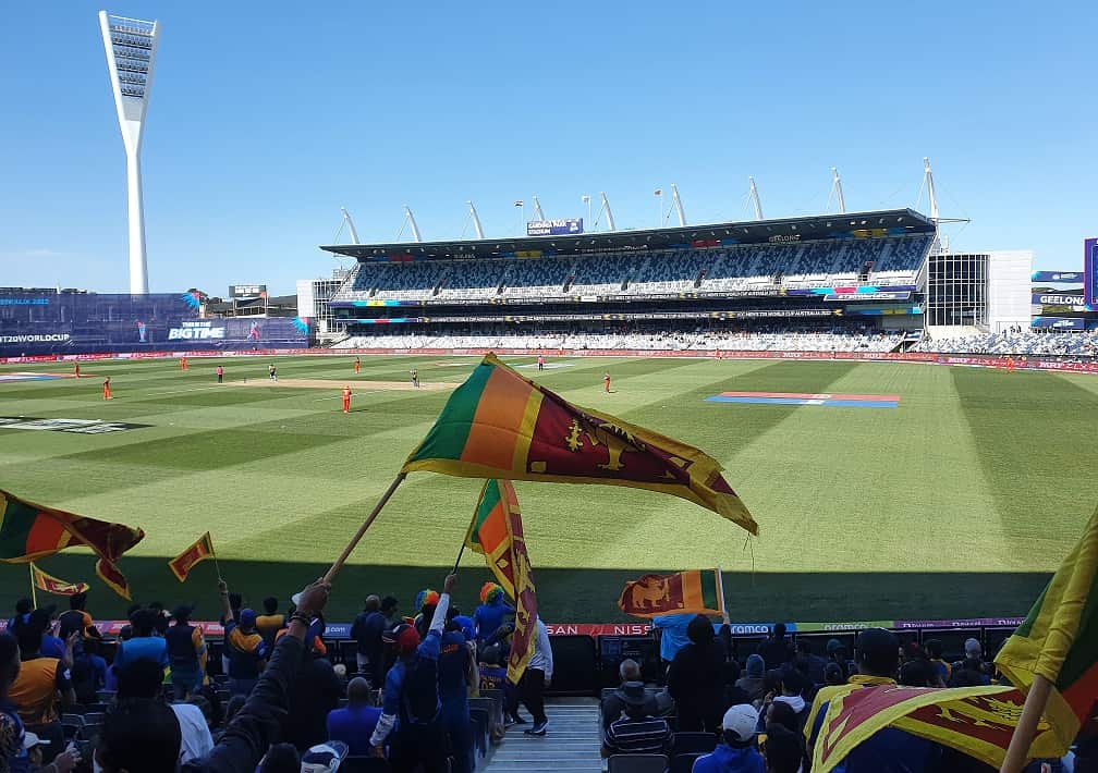 SL Fans at Geelong Kardinia Park 02.jpg