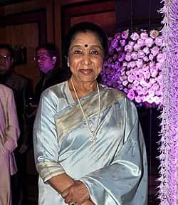 Asha_Bhosle wedding.jpg