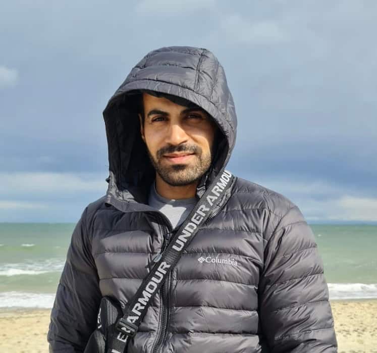 Iranian refugee Hossein Latifi